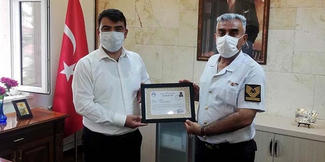 Virüs vakası olmayan ilçede jandarma komutanına ödül