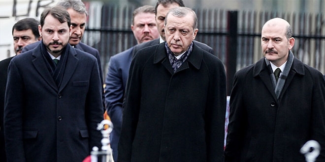 Sabah yazarına göre Erdoğan'dan sonra başa geçebilecek 2 isim