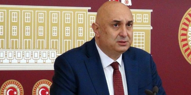 CHP, Barolara ilişkin kanunu AYM'ye götürecek