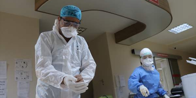 Virüsü yenen doktor: Çocuklarımı görmemek, hastalığın en zor kısmıydı