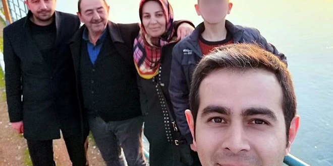Nişandan dönen polis, anne ve babasıyla kazada hayatını kaybetti
