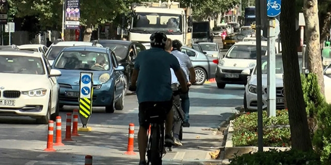 stanbul'da bisiklet yollar igal altnda