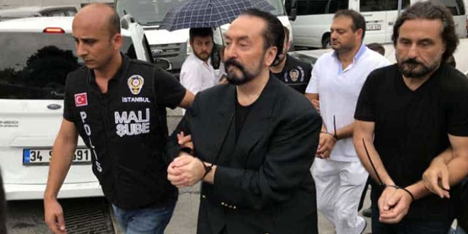 Adnan Oktar'dan 'maske' dilekçesi