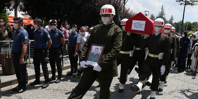 Şehit Ethem Demirci son yolculuğuna uğurlandı