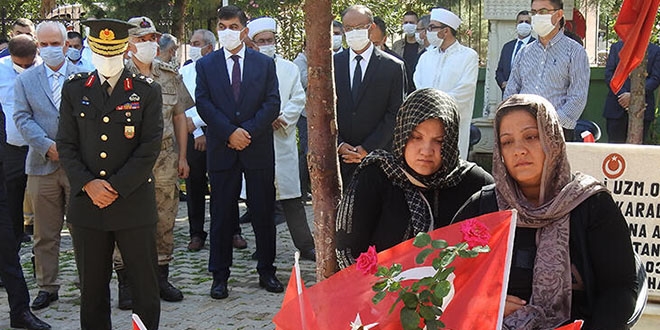 Validen maske takmayan imama uyarı