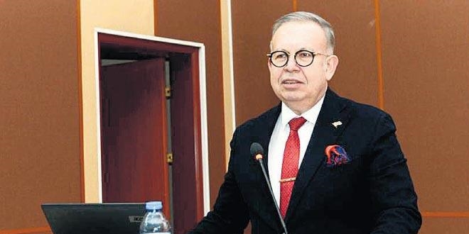 Yaycı, Denizcilik ve Küresel Strateji Merkezi'ni kurdu