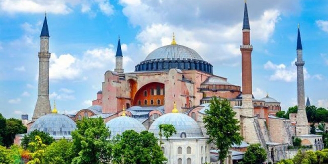 Ayasofya imar planlarna 'Ayasofya Camii-Klliyesi' olarak ilenecek