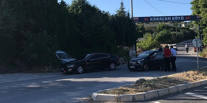 AK Parti Milletvekili trafik kazası geçirdi