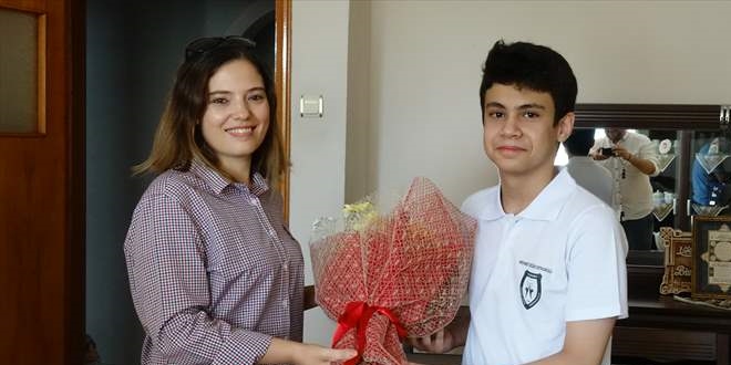 LGS'den tam puan alan Konyalı öğrenci, fizik profesörü olmak istiyor