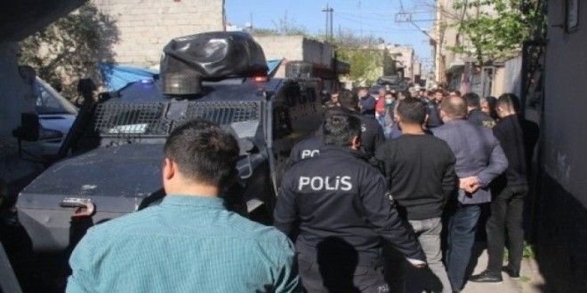 2 polisi yaralayan cinayet zanlısı etkisiz hale getirildi