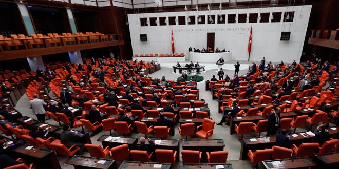 İstihdam paketi TBMM Genel Kurulu'nda kabul edildi