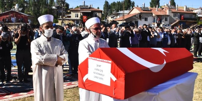 Şehit Uzman Çavuş Konukcu, son yolculuğuna uğurlandı