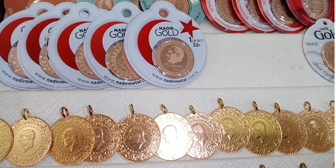 Düğünlerin yeni gözdesi: Gram çeyrek altın