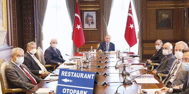Otel, AVM, şirket ve hastane isimlerinde İngilizce kelimeler ayıklanacak