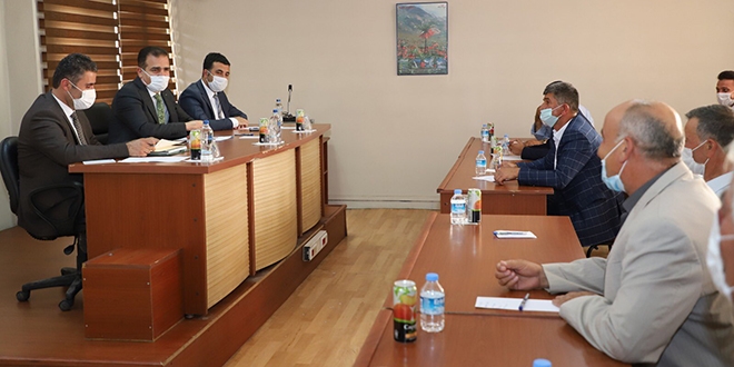 Hakkari Valisi'nden vatandaşlara Kovid-19 uyarısı