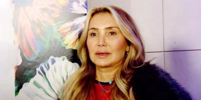 Ünlü şarkıcıya haciz şoku! Milyonluk evi elden gidiyor
