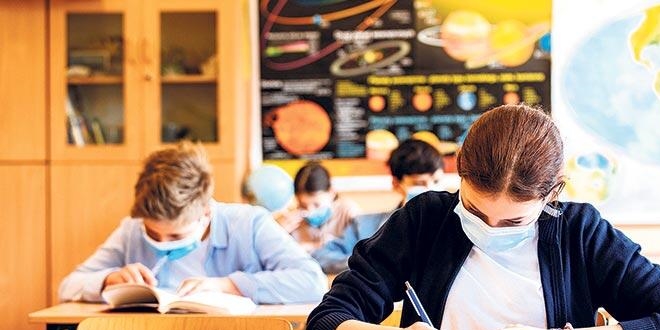 Prof. Ceyhan: Pozitif oranı yüzde 2'yi geçerse okulları kapatmalıyız