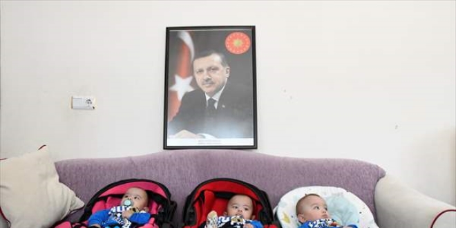 Üçüz bebeklere 'Recep', 'Tayyip' ve 'Erdoğan' isimleri verildi