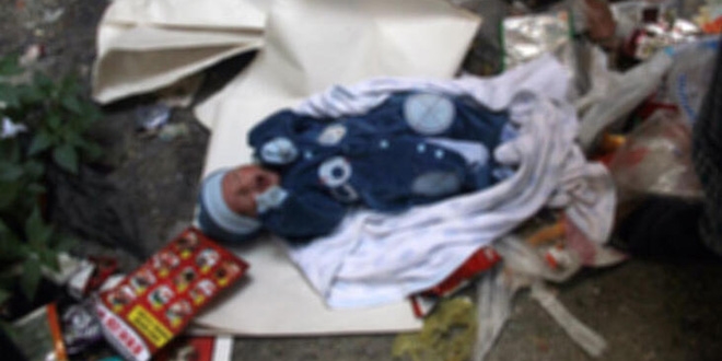 İstinaf, bebeğini çöpe atan anne ve anneanneye verilen cezayı yerinde buldu
