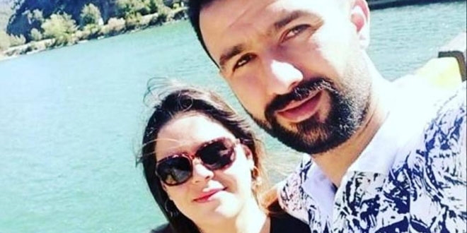 Gelinini 14 yaşındaki kızının odasında vurmuş