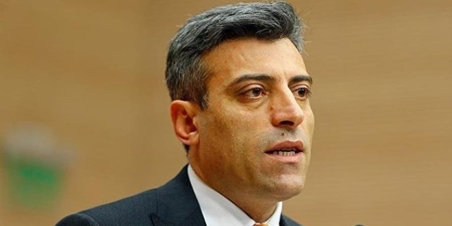 Kurduğu partinin genel başkanı seçildi