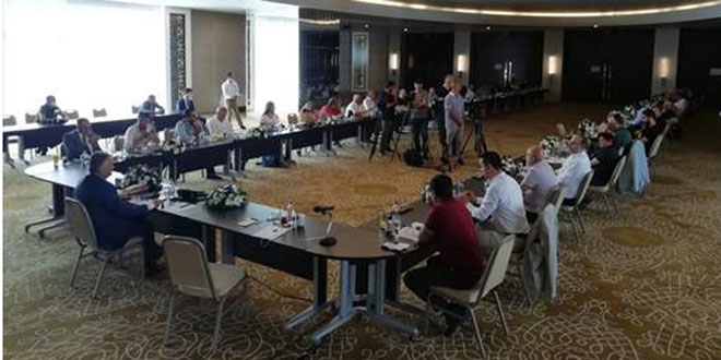 Antalya'ya iki günde yaklaşık 40 bin Rus turist geldi