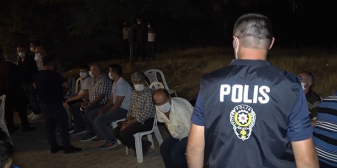 Kırıkkale'de taziyeler yasaklandı, düğünler 4 saate indirildi