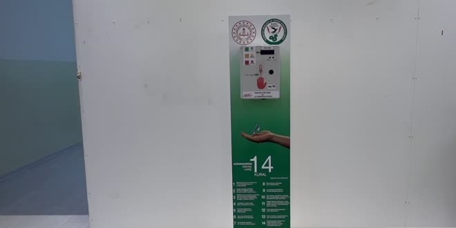 Meslek lisesi öğretmenleri temassız ateş ölçen cihaz geliştirdi