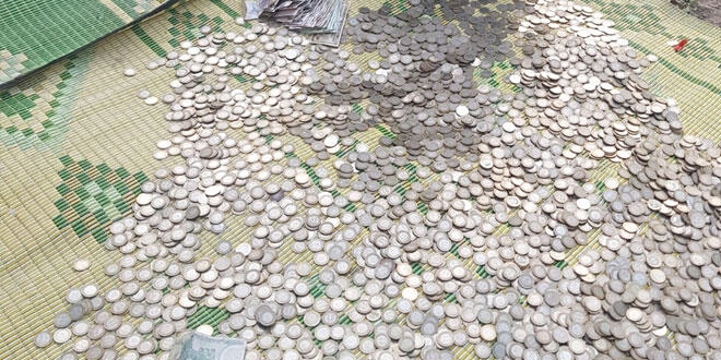 7 yıl boyunca kumbarasına para attı... 12 bin 800 TL biriktirdi
