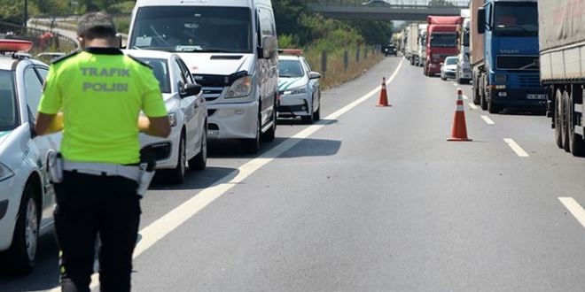 Ankara'da trafikte makas atan sürücülere ceza yağdı