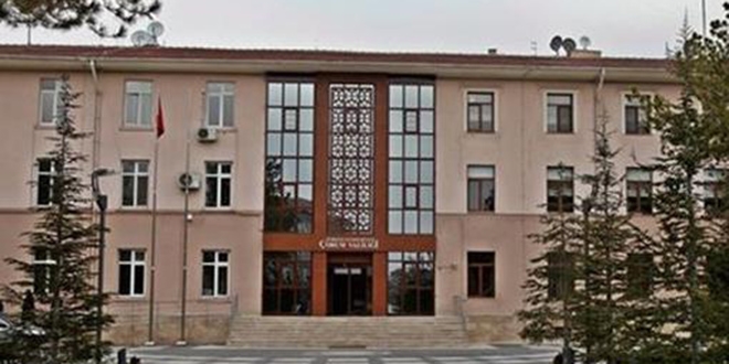 Virüs tedavisi gören kişilerin bilgilerinin paylaşılmasına soruşturma