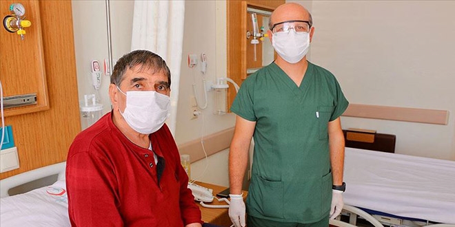 Kovid-19'u atlatan Bilgiç: Ayağa bile kalkamıyordum