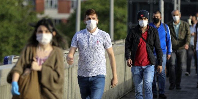 Trkiye'de Kovid-19 aktif vaka ve ar hasta says artyor
