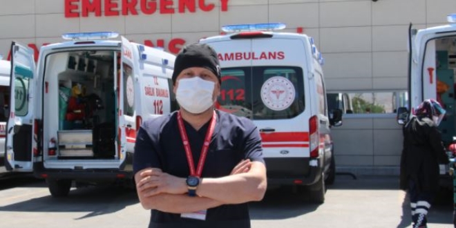 'Covid-19 enfeksiyonu sigara içenlerde daha ağır seyrediyor'