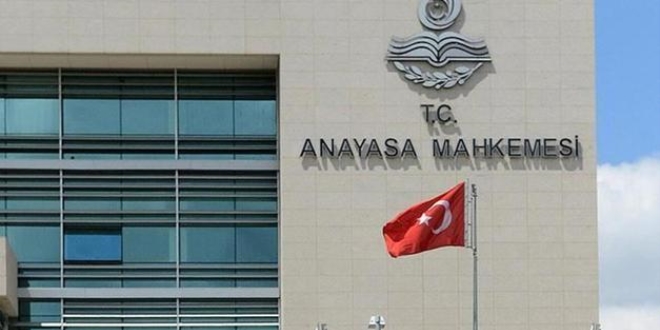Anayasa Mahkemesi'nden 'kanser ilacı' kararı