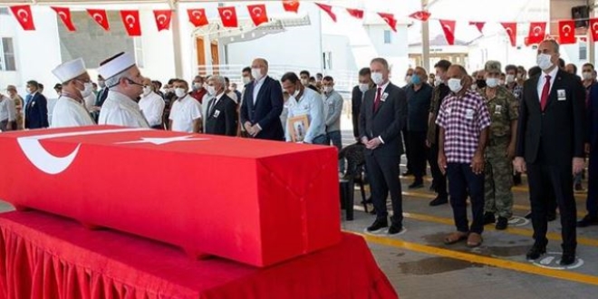 Şehit er Ümit Çıkın son yolculuğuna uğurlandı