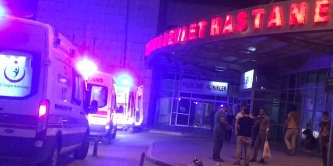 Düğünde silahla havaya açılan ateş damadı yaraladı