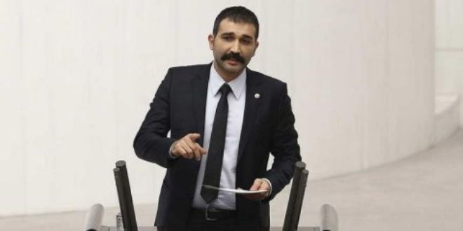 TBMM Başkanı Şentop, Barış Atay'ın darp edilmesine tepki gösterdi