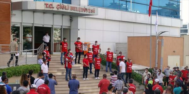 İzmir'de Çiğli Belediyesine grev kararı asıldı