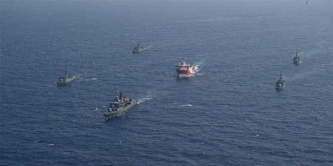 Libya'ya üs, KKTC'ye asker takviyesi