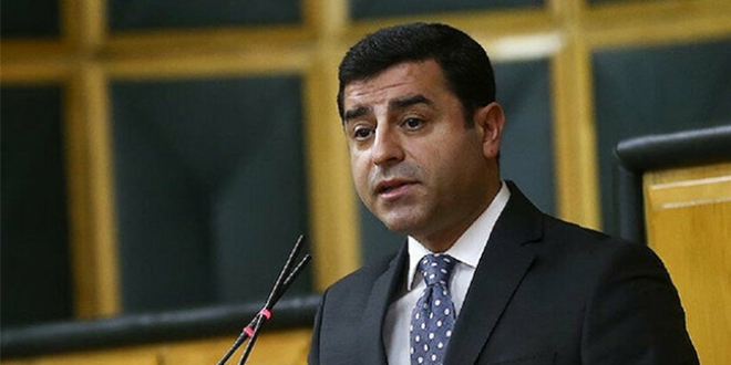 HDP'li Demirtaş: Dışarıda olsaydım Meral Hanım'a kahvaltıya giderdim