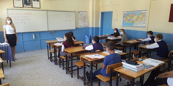 Öğretmenlerden öğrenciler için büyük fedakarlık