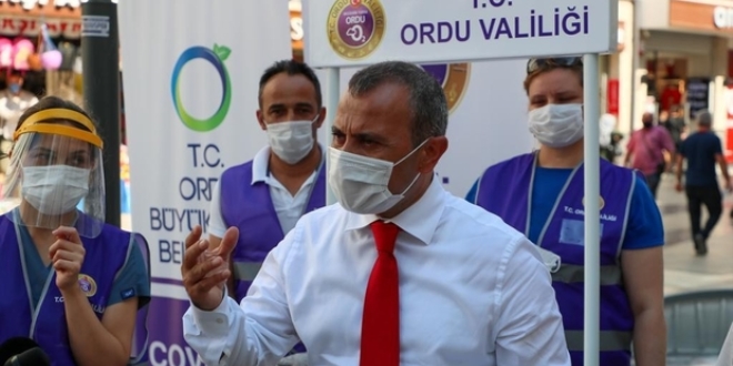 Validen sert uyarı: Gözlerinin yaşına bakmayız