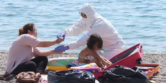 Sahili birbirine katan virüslü kadın psikolojik tedavi görecek