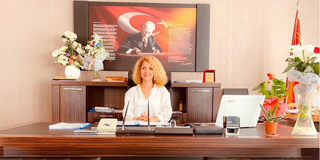 Çok programlı anadolu lisesine ilk kadın müdür