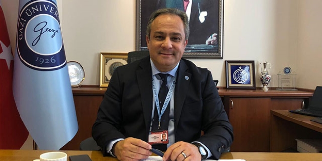 '65 yaş altı kronik hastalar da zatürre aşısı yaptırmalı'