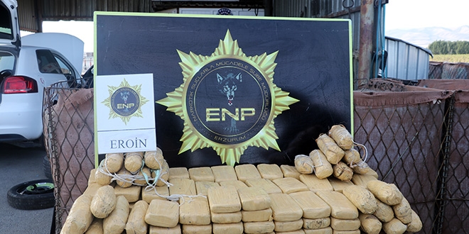 Emekli polisin aracnda 61 kilo 750 gram eroin bulundu