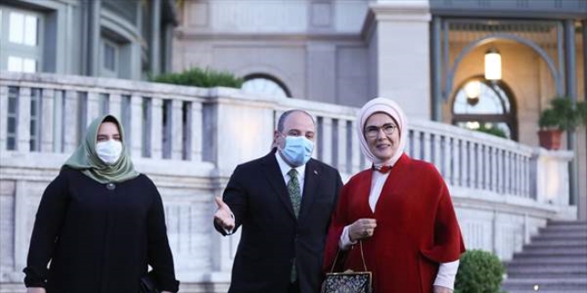 'Gezegenin Kara Kutusu: Antarktika Belgeseli'nin ilk gösterimi yapıldı