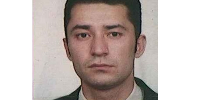 Manisa'da öğretmen evinde ölü bulundu