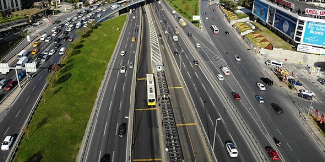 İstanbul'da kademeli mesainin ilk gününde trafikte son durum